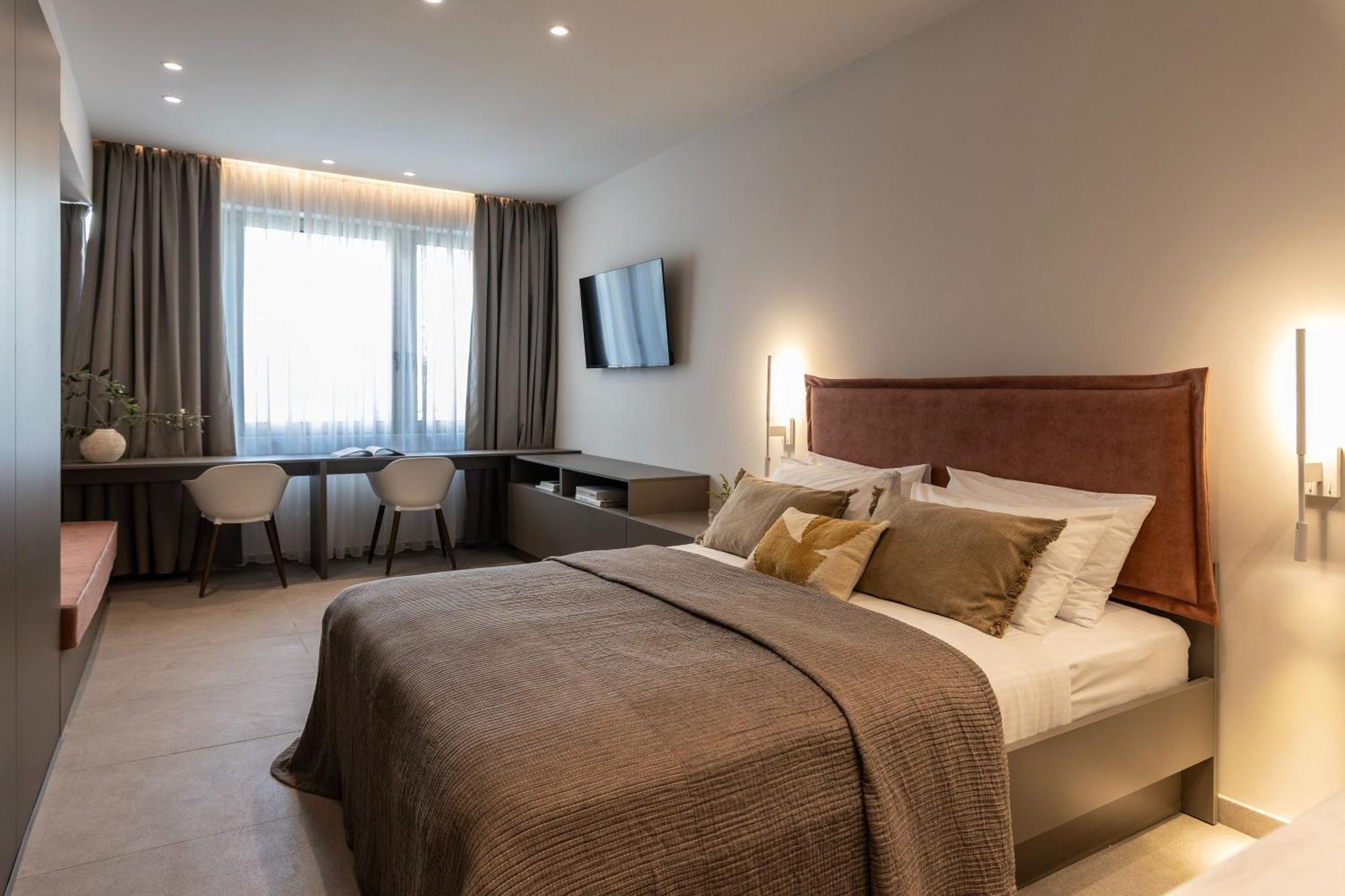 Celestial Athens Suites At Praxitelous Exterior photo